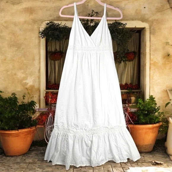 Seraphine | Dresses | Seraphine Maternity Layered Spaghetti Strap White Maxi  Dress Cottagecore Sz 6 | Poshmark